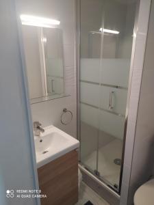 Appartements Charmant studio avec piscine et clim (en ete) : photos des chambres