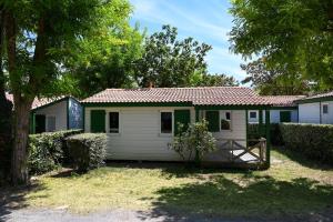 Camping Les Gros Joncs photo 15