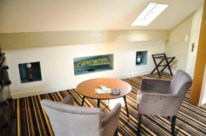 Hotels Hotel The Originals Residence de Rohan (EX RELAIS DU SILENCE) : photos des chambres
