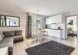Studia Aloha - ACCO RENT