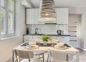 Studia Aloha - ACCO RENT