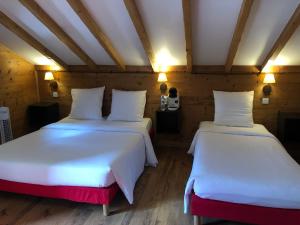 Hotels Le Saint Antoine : photos des chambres