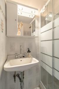 Korina Seaside Studio