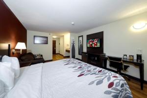 Red Roof Inn Osage Beach - Lake of the Ozarks