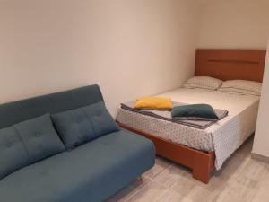 Chalets Logement proche Lyon-aeroport-Centrale Bugey : photos des chambres