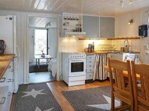 4 person holiday home in LYSEKIL-By Traum