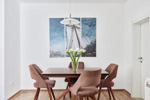 Ivas Sea View Balcony