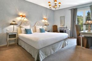 Hotels Hotel Restaurant Charbonnel : Chambre Double Deluxe avec Balcon