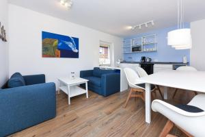 Ferienwohnungen Blaues Haus