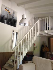 Sani Villa Leventis, Apollon and Sokrates Corner