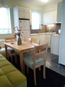 blue cielo sunny apartment