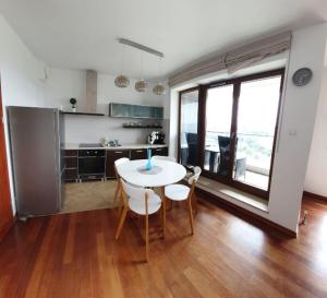 Two-Bedroom Apartment room in Sea Towers Gdynia
