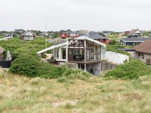 Seaside Charm with Spa and Sauna-By Traum