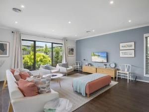 Mannagum Mt Duneed 59