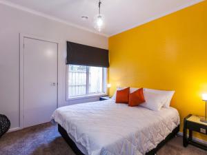 Esplanade Frontage 219a