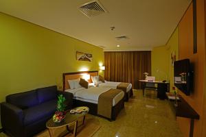 Standard Twin Room room in Best Western Plus Mahboula