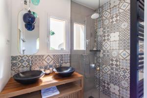 B&B / Chambres d'hotes Le Domaine des Muriers - charme, chic, calme en Provence Cote d'Azur : photos des chambres