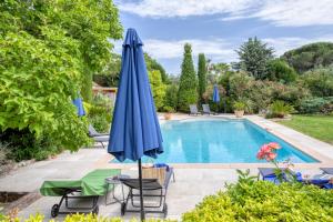 B&B / Chambres d'hotes Le Domaine des Muriers - charme, chic, calme en Provence Cote d'Azur : photos des chambres