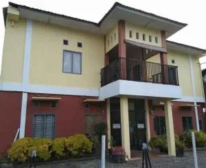 Penginapan Syariah - Parit