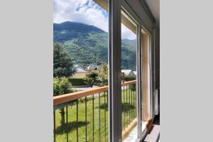 Appartement 2pers, superbe vue montagne, exposé sud, Résidence très calme, parking, 5mns à pied du centre