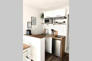 Appartements Charmant studio a 400m de la plage avec piscine : photos des chambres