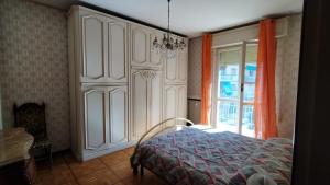 Trilocale con posto auto privato a 5 minuti a piedi dalla spiaggia