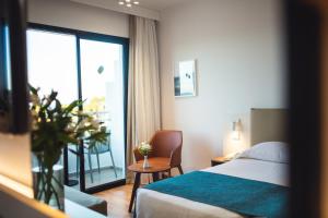 Triple Room with Sea View room in Louis Phaethon Beach