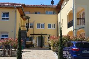 范尼公寓酒店 - 施瓦瑙