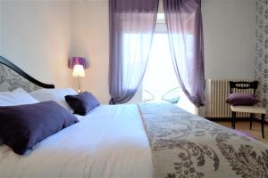 Lakeside relais
