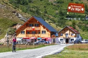 Albergo Ristorante Le Alpi - AllʼAcqua Ospizio