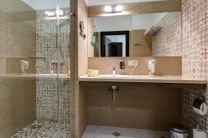 Standard Double Room room in Hotel Berg Haus