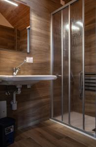 Quadruple Room with Private Bathroom
