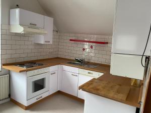 Apartment bis zu 6 Einzelbetten Stellplatz Wifi