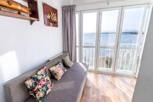 Primera linea de mar. Apartamento turístico Salou