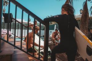 International Surf Camp ONLY SURF