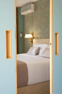 B&B / Chambres d'hotes Chateau Pont Saint-Martin : photos des chambres