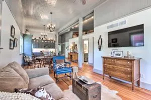 The Ruebling House Bright, Modern, and Renovated! - Weldon Spring Heights