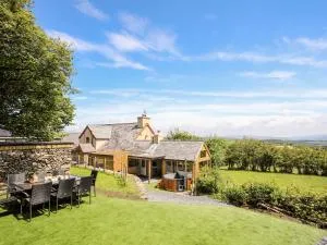 Hafotty Gelynen - Llangwm