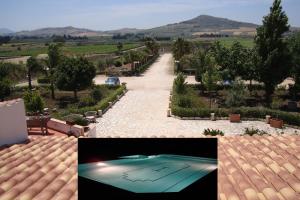 Villa delle Palme Delfina - parking Piscina a 10 minuti dal centro e dal mare
