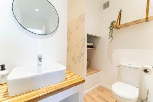 Appartements Charming And Design Apt In The Centre Of Marseille : photos des chambres