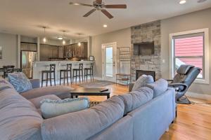 Modern Asheville Greenway Residence w 2 Decks!
