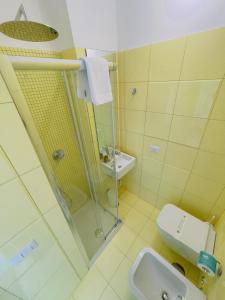 Cocos Apartments - De Vivo Realty