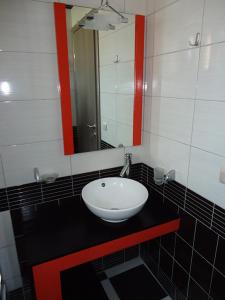 Stefania Sun Apartments