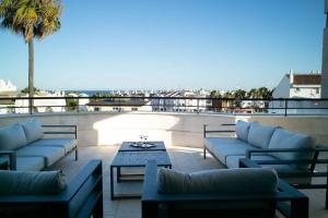 Beachside Villa in Puerto Marina, Benalmádena