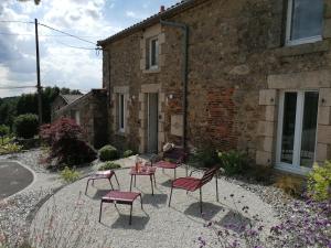 Maisons de vacances Le bois aux feuilles blanches : photos des chambres