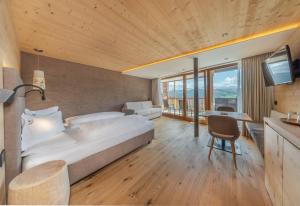 Deluxe Family Room room in Nature Hotel Delta