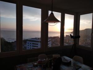 OFERTA ESPECIAL ÚLTIMA HORA - SARAKATUA15 - vistas espectaculares - familias y parejas - 2 dormitorios independientes - amplio salón cocina comedor - tarjeta parking OTA GRATIS - Julio y agosto estancia mínima 7 noches de domingo a domingo -