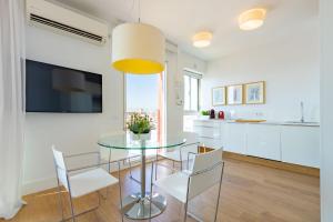 San Pablo Deluxe Suite by Valcambre