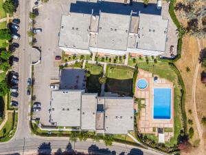 Pé do Lago 1 Bedroom Apartment with Pool