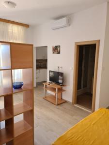 Guest House Jelsa